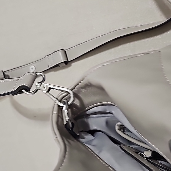 I.N.C International Concepts Huw Bangle Crossbody Purse - Picture 13 of 14